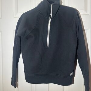 Vuori Black 1/2 zip up XS